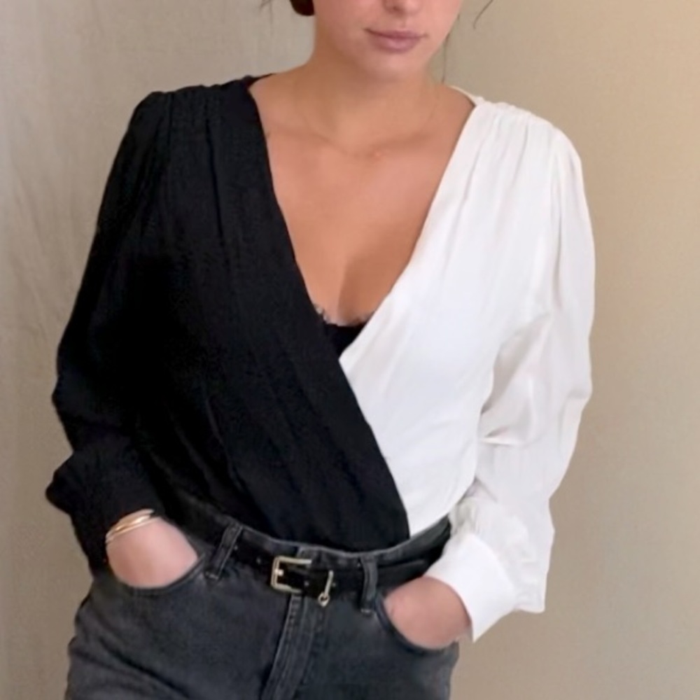 Black + White v neck body suit